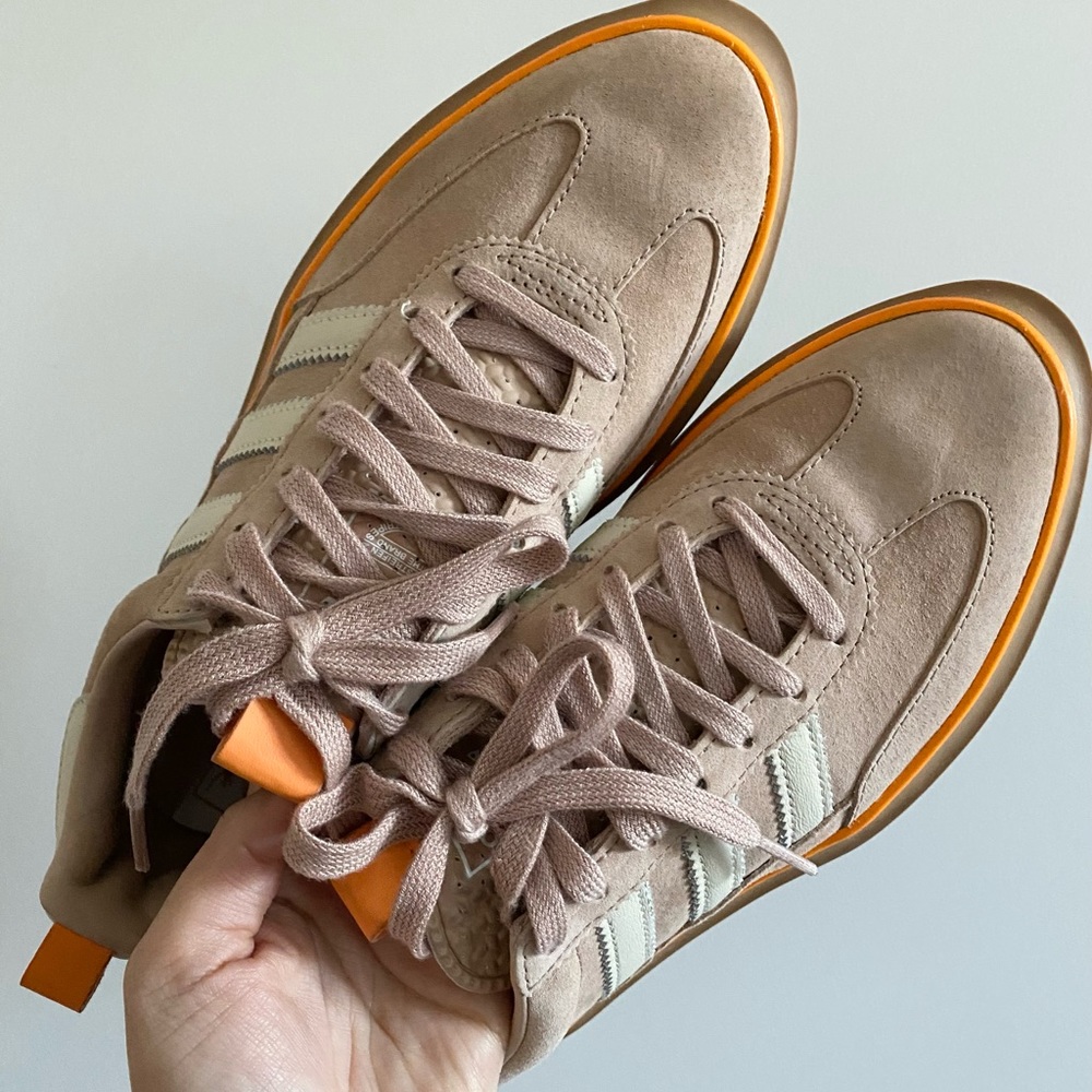 Adidas Women’s Sleep Super 72 (Ash Pearl Crew Orange).